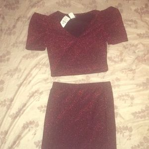 Two piece skirt set